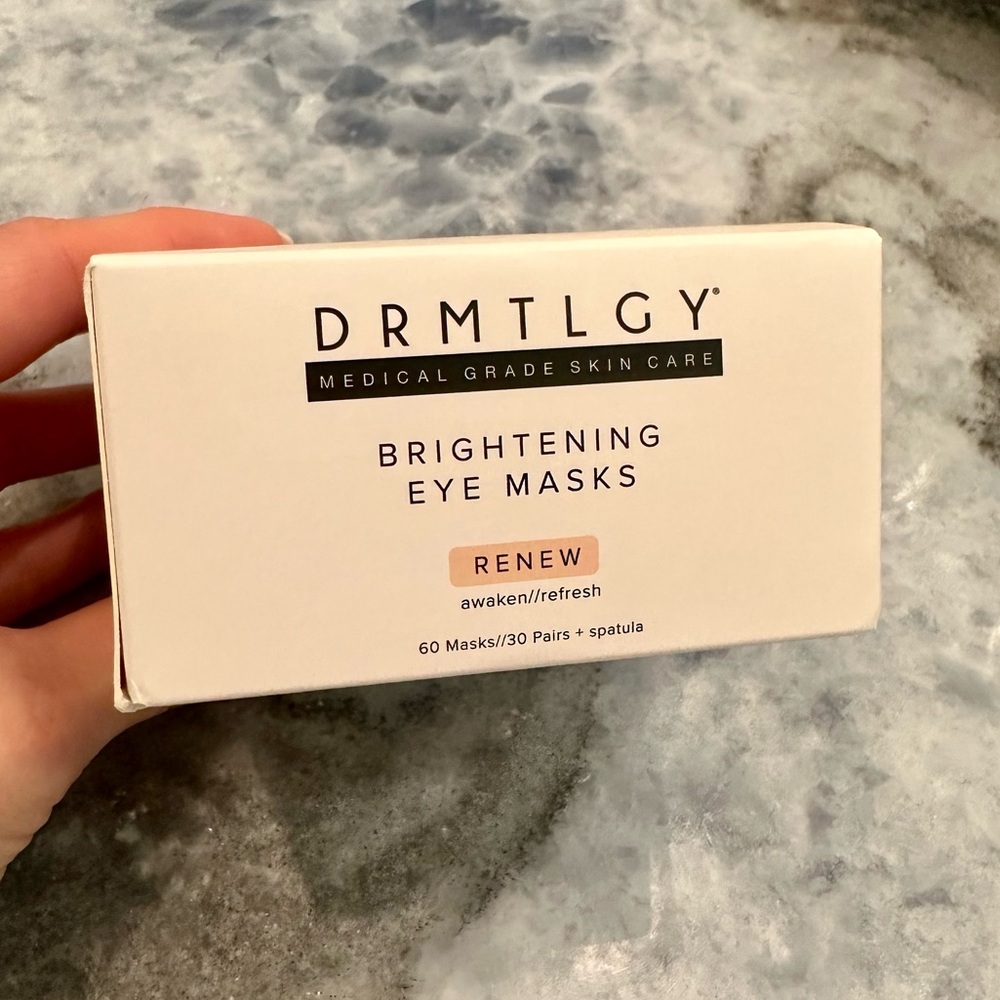 DRMTLGY Brightening Eye Masks